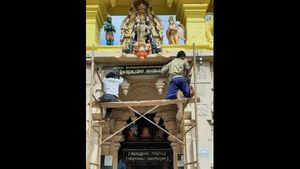 ಕೃಷ್ಣಮಠದಲ್ಲಿ ಮತ್ತೆ ಕನ್ನಡ ನಾಮಫಲಕ ಅಳವಡಿಕೆ: ಭಕ್ತರಲ್ಲಿ ಹರ್ಷ