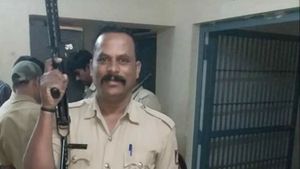  ಚಿಕ್ಕಮಗಳೂರು; ಕಾರು-ಬೈಕ್ ಅಪಘಾತದಲ್ಲಿ ಹೆಡ್ ಕಾನ್ ಸ್ಟೆಬಲ್ ಸಾವು