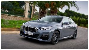 ಚೆನ್ನೈನಲ್ಲಿ ನಿರ್ಮಿತ BMW 220i M ಸ್ಪೋರ್ಟ್ ಬಿಡುಗಡೆ 
