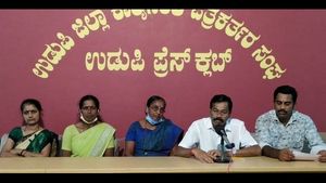 ಉಡುಪಿ: ನಿವೃತ್ತ ಪೊಲೀಸ್ ನಿಂದಲೇ ಕೃಷಿಕರ ಜಮೀನು ಕಬಳಿಕೆ!