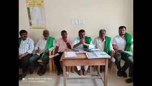 ರೈತರ ಟ್ರಾಕ್ಟರ್ ಪರೇಡ್ ತಡೆಯಬೇಡಿ; ಪೊಲೀಸರಿಗೆ ಎಚ್ಚರಿಕೆ 