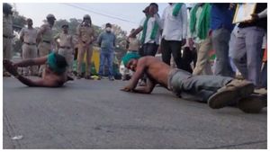 ಅಮಿತ್ ಶಾ ಆಗಮನ; ಬೆಳಗಾವಿಯಲ್ಲಿ ರೈತರ ಪ್ರತಿಭಟನೆ 