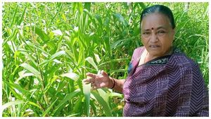 ಮಿಶ್ರಬೆಳೆಯಲ್ಲಿ ಯಶಸ್ಸು ಸಾಧಿಸಿ ತೋರಿಸಿದ ಲಕ್ಷ್ಮೀದೇವಮ್ಮ 
