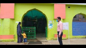 ದಾವಣಗೆರೆ; ದರ್ಗಾ ಕಾಣಿಕೆ ಹುಂಡಿಗೆ ಬೆಂಕಿ, ನೋಟುಗಳು ಭಸ್ಮ 
