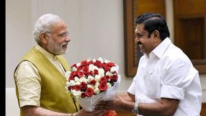 ತಮಿಳುನಾಡು ಚುನಾವಣೆ:ಎಐಎಡಿಎಂಕೆ,ಬಿಜೆಪಿಯಿಂದ ಸ್ಥಾನ ಹಂಚಿಕೆ ಕುರಿತು ಮಾತುಕತೆ 