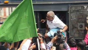 ಬೆಳಗಾವಿಯಲ್ಲಿ ರೈಲು ತಡೆ ಚಳವಳಿ; ರೈತರು ಪೊಲೀಸ್ ವಶಕ್ಕೆ 