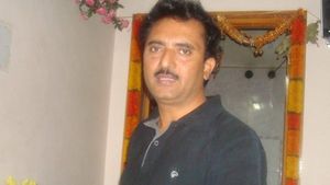 ಎಸಿಬಿ ದಾಳಿ; ಕೋಲಾರ ಡಿಹೆಚ್‌ಓ ಮನೆಯಲ್ಲಿ ಸಿಕ್ಕಿದ್ದೇನು? 