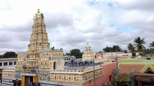 ನಾಯಕನಹಟ್ಟಿ ಗುರು ತಿಪ್ಪೇರುದ್ರಸ್ವಾಮಿ ಅದ್ಧೂರಿ ಜಾತ್ರೆಗೆ ಬ್ರೇಕ್..! 