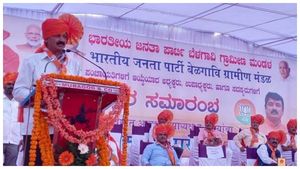 24 ಗಂಟೇಲಿ 5 ಕಾಂಗ್ರೆಸ್ ಶಾಸಕರ ರಾಜೀನಾಮೆ; ರಮೇಶ್ ಜಾರಕಿಹೊಳಿ 