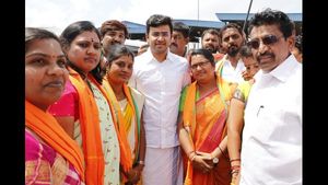 ಕನ್ನಡ ಗೆಲ್ಲಬೇಕೆಂದರೆ ಹಿಂದುತ್ವವೂ ಗೆಲ್ಲಬೇಕು: ತೇಜಸ್ವಿ ಸೂರ್ಯ