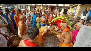 ಕೃಷ್ಣಾಪುರ ಮಠದ ಪರ್ಯಾಯ ಪೂರ್ವ ಅಕ್ಕಿ ಮುಹೂರ್ತ ಸಂಪನ್ನ