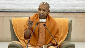 ಉತ್ತರ ಪ್ರದೇಶ ರಾಜ್ಯ ಬಜೆಟ್; ಟ್ಯಾಬ್ ಖರೀದಿಸಲು ಶಾಸಕರಿಗೆ ಸರ್ಕಾರದ ಸೂಚನೆ