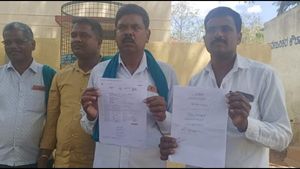 ಟ್ರಾಕ್ಟರ್‌ ಸಾಲ ಪಡೆಯದವನ ಮನೆಗೆ 10 ವರ್ಷಗಳ ನಂತರ ಬಂತು ಬ್ಯಾಂಕ್ ನೋಟಿಸ್ 