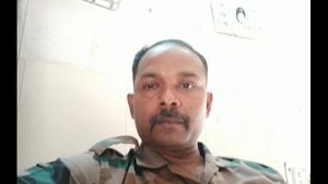 ಡೆಹ್ರಾಡೂನ್‌ನಲ್ಲಿ ಕೊಡಗಿನ ಸೈನಿಕ ನೇಣಿಗೆ ಶರಣು: ಪಾರ್ಥೀವ ಶರೀರದ ನಿರೀಕ್ಷೆಯಲ್ಲಿ ಹೆತ್ತವರು 