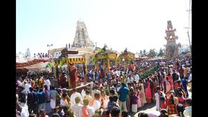 ಮಹದೇಶ್ವರ ಬೆಟ್ಟದಲ್ಲಿ ಸಾಂಪ್ರದಾಯಿಕ ಶಿವರಾತ್ರಿ ಮಹಾರಥೋತ್ಸವ 