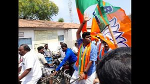 ಅಣ್ಣಾಮಲೈಗೆ ಆಘಾತ: ನಾಮಪತ್ರ ತಡೆ ಹಿಡಿದ ಚುನಾವಣಾ ಆಯೋಗ