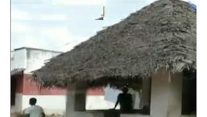 ಗುಡಿಸಲಲ್ಲಿ ವಾಸ, ಮಣ್ಣಿನ ಒಲೆಯಲ್ಲಿ ಅಡುಗೆ; ಇದು ಅಭ್ಯರ್ಥಿಯ ಆಸ್ತಿ!