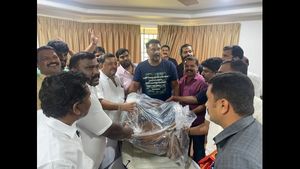 ಎಸ್‌.ಎಸ್‌ ಮಲ್ಲಿಕಾರ್ಜುನ ಅವರಿಗೆ ನಟ ದರ್ಶನ್ ನೀಡಿದ ಉಡುಗೊರೆ ಏನು?