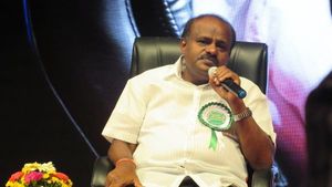 ಬೆಳಗಾವಿಯಲ್ಲಿ ಕನ್ನಡ ಧ್ವಜ ಹಾರಿಸುವುದು ನಮ್ಮ ಹಕ್ಕು; ಎಚ್‌ಡಿಕೆ 