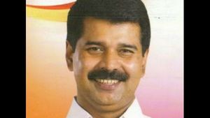 ರಾಹುಲ್ ಗಾಂಧಿ ವಿರುದ್ಧ ಅವಹೇಳನಾಕಾರಿ ಪದ ಬಳಸಿದ ಮಾಜಿ ಸಂಸದ