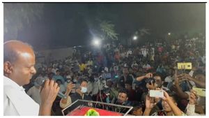  ಹಿಂದಿ ಬರುವುದಿಲ್ಲ ಕ್ಷಮೆಯಾಚಿಸುತ್ತೇನೆ: ನೀವ್ಯಾಕೆ ಕ್ಷಮೆ ಕೇಳಬೇಕು ಕುಮಾರಣ್ಣ!