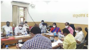 ಮಂಡ್ಯ; ಲಾಕ್ ಡೌನ್ ನಿಯಮ ಪಾಲನೆಗೆ ಸಚಿವರ ಸೂಚನೆ 