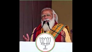 ಅಸ್ವಸ್ಥಗೊಂಡ ಕಾರ್ಯಕರ್ತನನ್ನು ನೋಡಿ ಭಾಷಣ ನಿಲ್ಲಿಸಿದ ಪ್ರಧಾನಿ