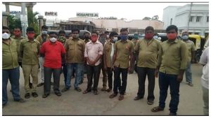 ಲಾಕ್‌ಡೌನ್ ಪರಿಣಾಮ: ಡೋಲಾಯಮಾನ ಸ್ಥಿತಿಯಲ್ಲಿ ಆಟೋ ಚಾಲಕರ ಬದುಕು 