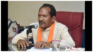ಚಿಕಿತ್ಸೆಗೂ, ಶವ ಸಾಗಾಟಕ್ಕೂ ಒಂದೇ ಆಂಬ್ಯುಲೆನ್ಸ್: ಸಚಿವರ ತವರು ಕ್ಷೇತ್ರದ ನೈಜ ದರ್ಶನ