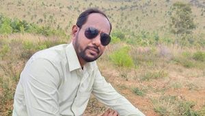 ಚಿತ್ರದುರ್ಗ: ಕೊರೊನಾ ಸೋಂಕಿಗೆ ಖಾಸಗಿ ಸುದ್ದಿ ವಾಹಿನಿ ಕ್ಯಾಮರಾಮನ್ ಸಾವು