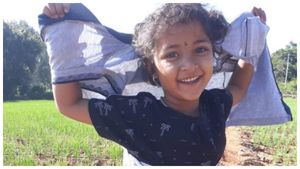 ಕೋವಿಡ್‌ಗೆ ತಂದೆ-ತಾಯಿ ಬಲಿ; ಮಗುವಿಗೆ ಚಿಕ್ಕಮ್ಮನೇ ಆಸರೆ 