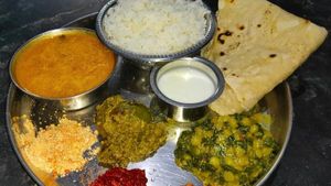 ಸೋಂಕಿತರಿಗೆ ಕೇರ್ ಸೆಂಟರ್‌ನಲ್ಲಿ ಪೌಷ್ಠಿಕಾಂಶಯುಕ್ತ ಆಹಾರ 