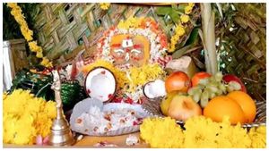 ಚಾಮರಾಜನಗರ; ಕೊರೊನಾ ದೇವಿಯ ಪ್ರತಿಷ್ಠಾಪಿಸಿ ಪೂಜೆ! 