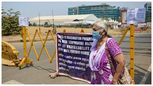 ಮುಂಬೈ, ಪುಣೆ ಕಂಟೈನ್ಮೆಂಟ್ ಮಾದರಿ ಎಂದ ಆರೋಗ್ಯ ಸಚಿವಾಲಯ 