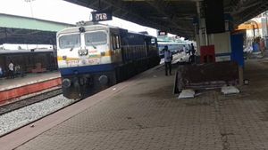ಹೌರಾ-ಮೈಸೂರು ವಿಶೇಷ ಬೇಸಿಗೆ ಎಕ್ಸ್‌ಪ್ರೆಸ್ ರೈಲು ಸೇವೆ ವಿಸ್ತರಣೆ 