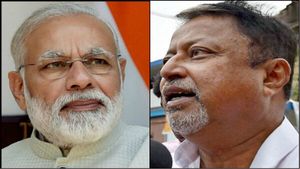 ಟಿಎಂಸಿ 'ಘರ್‌ ವಾಪಾಸಿ' - ಬಿಜೆಪಿಯ ಮುಕುಲ್ ರಾಯ್‌ಗೆ ಕರೆ ಮಾಡಿದ ಮೋದಿ 