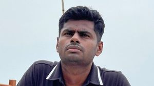 ಮೇಕೆದಾಟು ಯೋಜನೆ ವಿರೋಧಿಸಿ ಕೆ. ಅಣ್ಣಾಮಲೈ ಉಪವಾಸ 