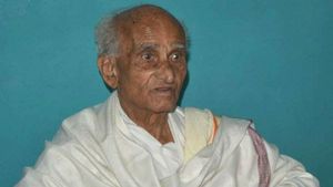 ಮಾಜಿ ಸಂಸದ, ರೈತ ಹೋರಾಟಗಾರ ಜಿ. ಮಾದೇಗೌಡ ನಿಧನ