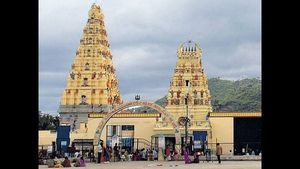 ಮಲೆ ಮಹದೇಶ್ವರ ದೇಗುಲಕ್ಕೆ ಲಾಕ್‌ಡೌನ್‌ನಿಂದ 18 ಕೋಟಿ ರೂ. ನಷ್ಟ 
