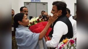 ಮಮತಾ 'ಲಂಕಿಣಿ', ಅಖಿಲೇಶ್ 'ಔರಂಗಜೇಬ್' ಎಂದ ಬಿಜೆಪಿ ಶಾಸಕ