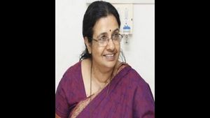 ಮಂಗಳೂರು; ವಿದ್ಯಾರ್ಥಿನಿಯಿಂದ ಲಂಚ, ಪ್ರೊಫೆಸರ್‌ಗೆ 5 ವರ್ಷ ಜೈಲು 