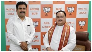 ಸ್ಪಷ್ಟನೆಯ ನಂತರವೂ ಅಸೆಂಬ್ಲಿ ಉಪ ಚುನಾವಣೆಗೆ ವಿಜಯೇಂದ್ರ ಸ್ಪರ್ಧೆಯ ಸುದ್ದಿ!