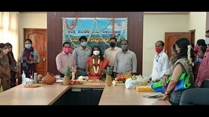 ಚಿಕ್ಕಮಗಳೂರು; ಜಿಲ್ಲಾ ಪಂಚಾಯಿತಿ ಸಭಾಂಗಣದಲ್ಲಿ ಸೀಮಂತ ಕಾರ್ಯಕ್ರಮ! 