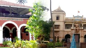 ಹುಬ್ಬಳ್ಳಿ-ಧಾರವಾಡ ಪಾಲಿಕೆ ಚುನಾವಣೆ; 577 ನಾಮಪತ್ರ ಸಲ್ಲಿಕೆ 