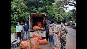 ತರಕಾರಿ ವಾಹನದಲ್ಲಿ ಗೋಮಾಂಸ ಸಾಗಣೆ; ಇಬ್ಬರನ್ನು ಬಂಧಿಸಿದ ಆಗುಂಬೆ ಘಾಟ್ ಪೊಲೀಸರು 