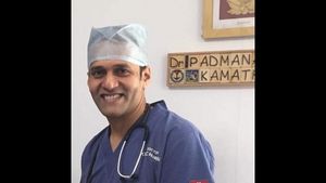  ಉತ್ತರ ಕನ್ನಡ ಜಿಲ್ಲೆಗೆ ‘ಏಮ್ಸ್’ ಬೇಕು: ಪ್ರಧಾನಿಗೆ ಟ್ವೀಟ್ ಮಾಡಿದ ಡಾ. ಕಾಮತ್