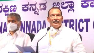 ಕೊರೊನಾ ಹಗರಣದಲ್ಲಿ ದಕ್ಷಿಣ ಕನ್ನಡ ಡಿಸಿ ಭಾಗಿ; ಕಾಂಗ್ರೆಸ್