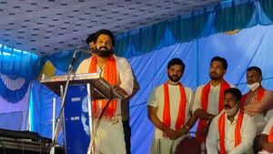 ಇನ್ಮುಂದೆ ಸಿನಿಮಾ ಸೆಟ್‌ನಲ್ಲಿ ಕುಚ್ಚಲಕ್ಕಿ ಗಂಜಿ ಊಟ; ನಟ ರಿಷಬ್ ಶೆಟ್ಟಿ