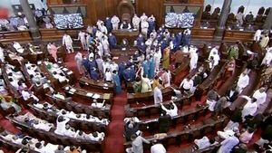  ಮಾರ್ಷಲ್‌ಗಳ ಮೇಲೆ ಸಿಪಿಐ (ಎಂ), ಕಾಂಗ್ರೆಸ್‌ ಸಂಸದರಿಂದ ಹಲ್ಲೆ: ಸಂಸತ್‌ ಗದ್ದಲದ ಬಗ್ಗೆ ಕೇಂದ್ರದ ವರದಿ
