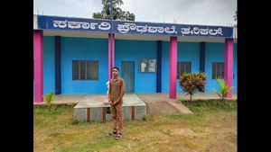 ಶಿವಮೊಗ್ಗ; ಸರ್ಕಾರಿ ಶಾಲೆಯಲ್ಲಿ ಓದಿದ ಈತ ರಾಜ್ಯಕ್ಕೆ ಟಾಪರ್ 